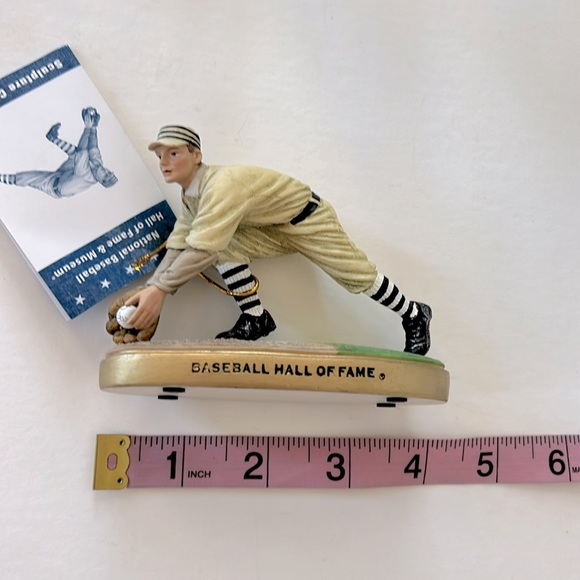 National Baseball Hall of Fame & Museum Sculpture Collection - Picture 7 of 10